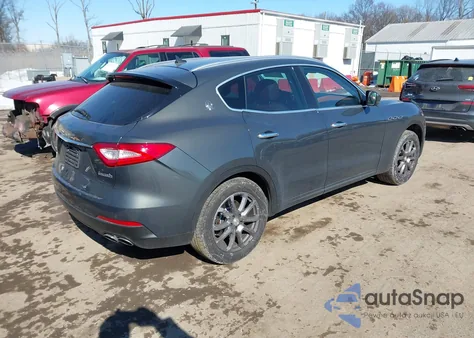 2018 Maserati Levante z USA, uszkodzony, nr VIN ZN661XUA4JX279513